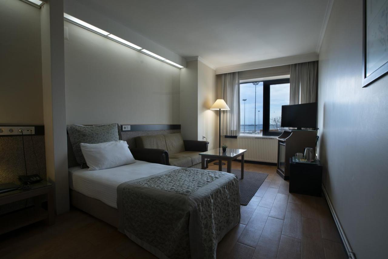 Kadikoey Rihtim Hotel Istanbul Ngoại thất bức ảnh